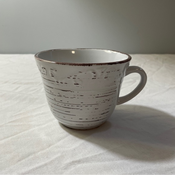 Pfaltzgraff Trellis White Whitewashed Mug - Picture 1 of 6